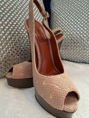 Missoni Beige Knit Peep-Toe Platform Slingbacks